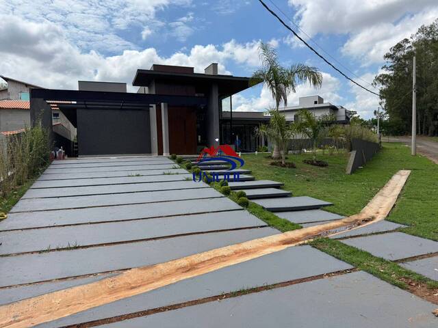 #1329 - Casa em condomínio para Venda em Porangaba - SP - 2